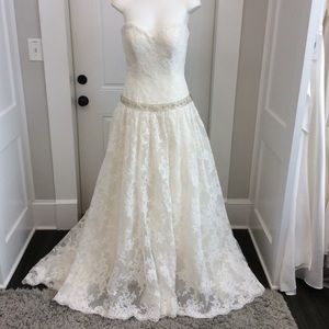 David Tutera Lace Wedding Dress #16